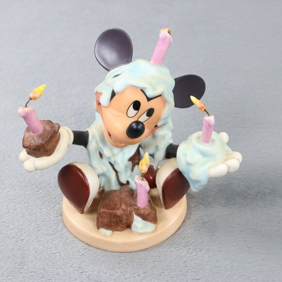 Walt Disney Classics Collection Mickey’s 70th Birthday “Mickey’s Birthday Party” - Picture 3 of 6